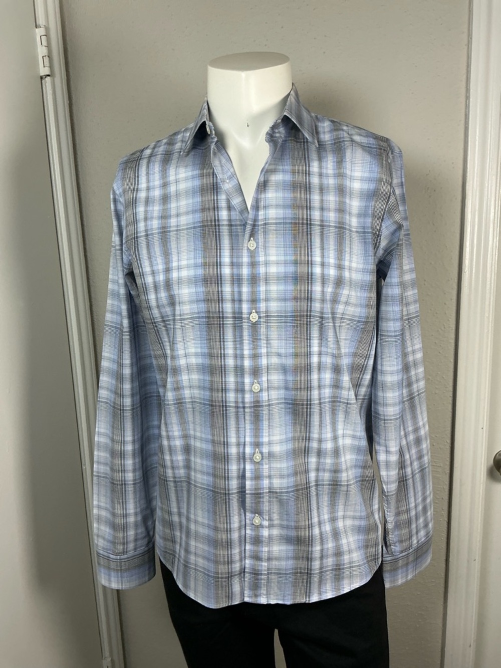 Men's Light Blue Plaid Button-Up Shirt